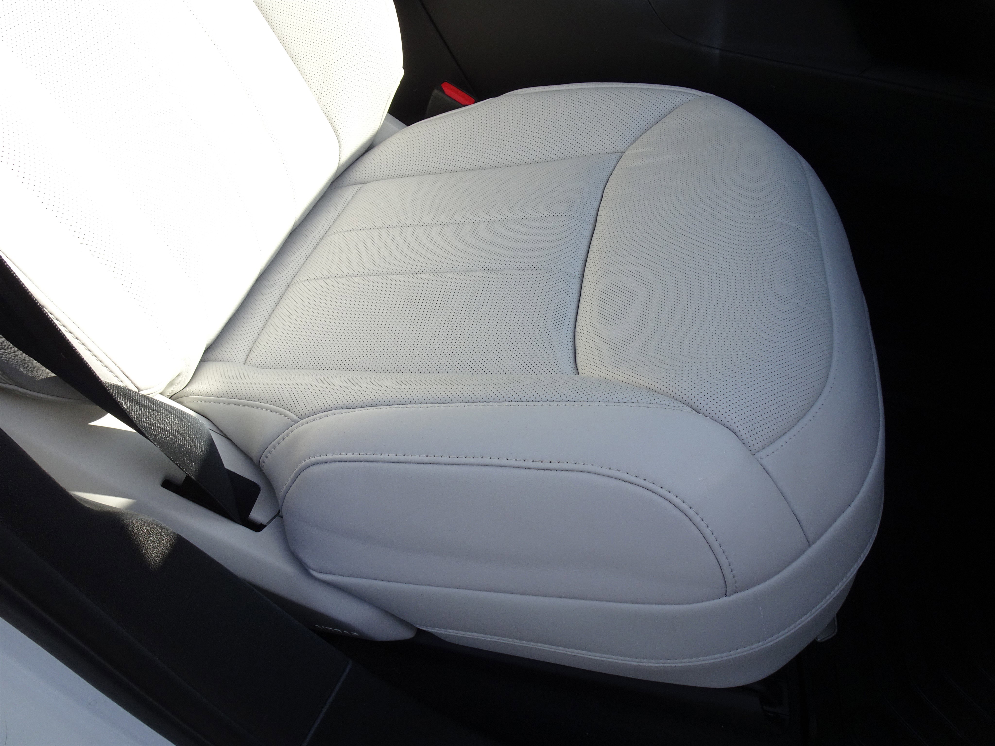 Certified 2023 Land Rover Range Rover Sport SE image 25