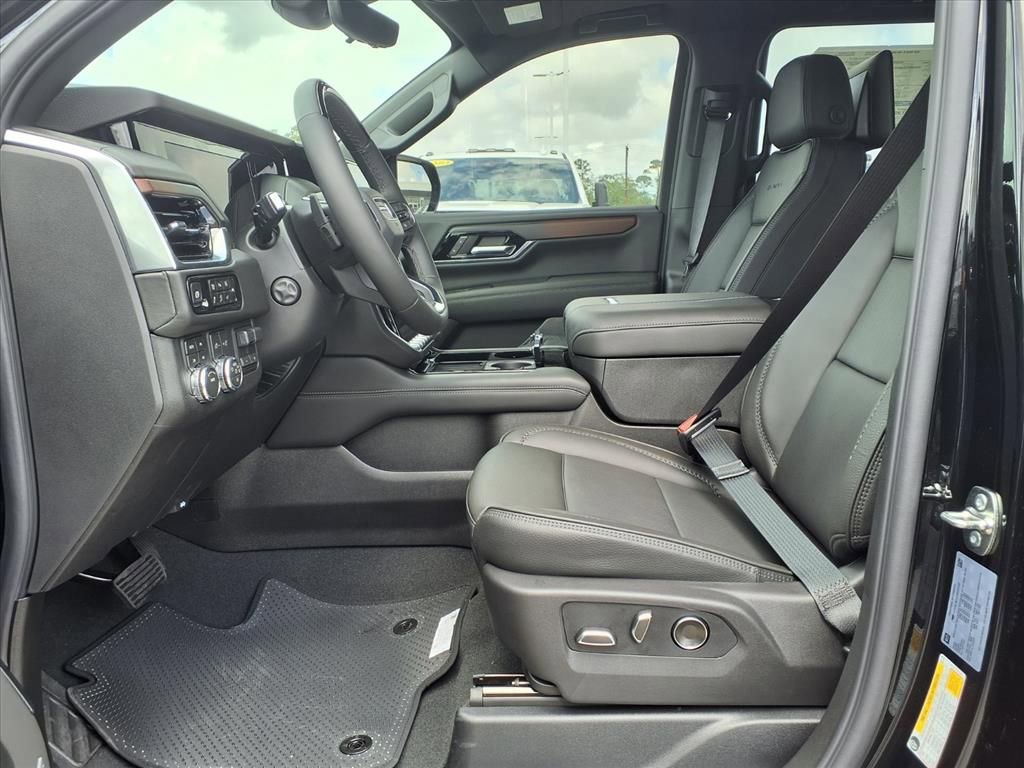 New 2026 GMC Yukon XL Denali w/ Denali Reserve Package AWD/4WD image 8