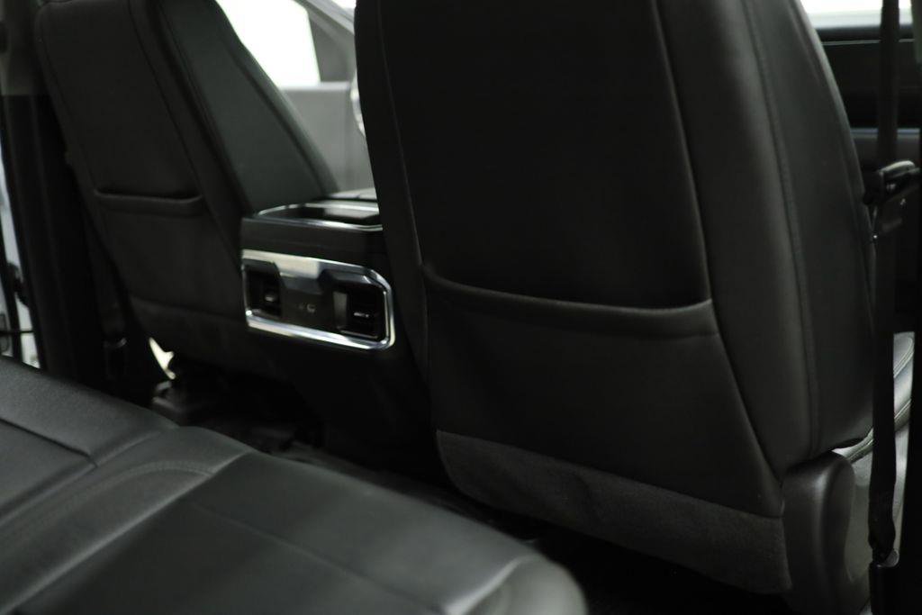Used 2024 GMC Sierra 3500 SLT image 54