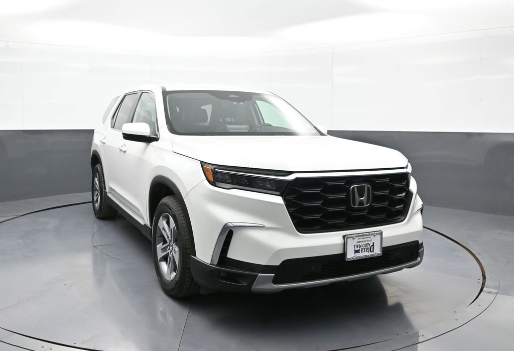 Used 2023 Honda Pilot EX-L image 3