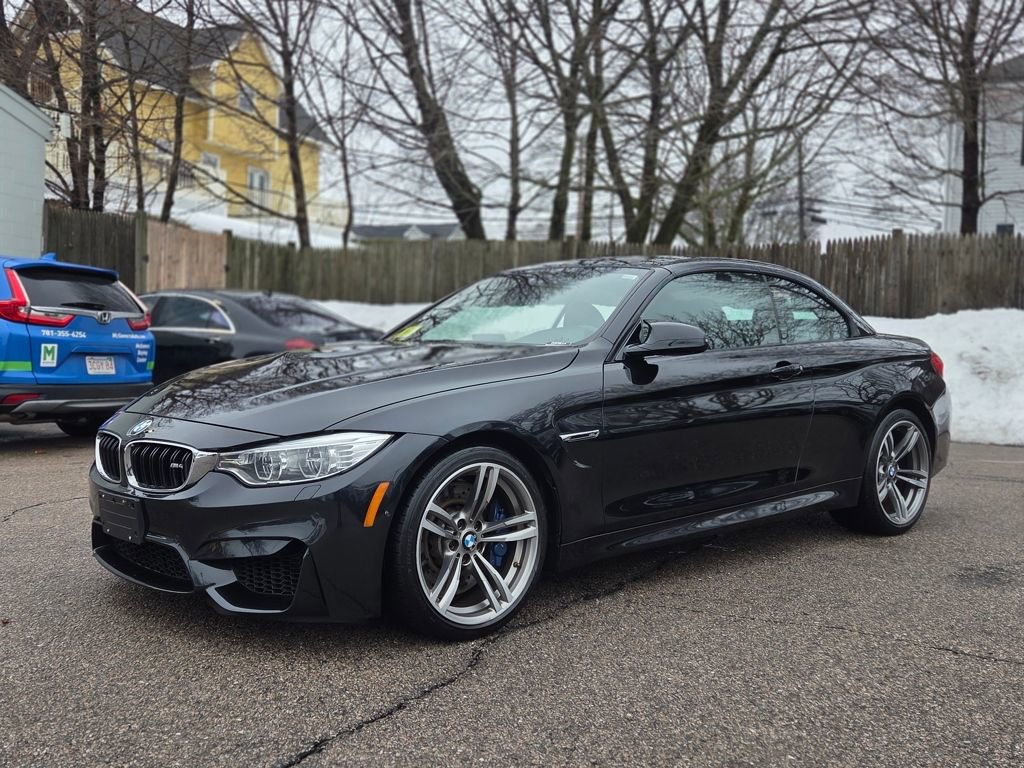 Used 2015 BMW M4 Convertible image 3