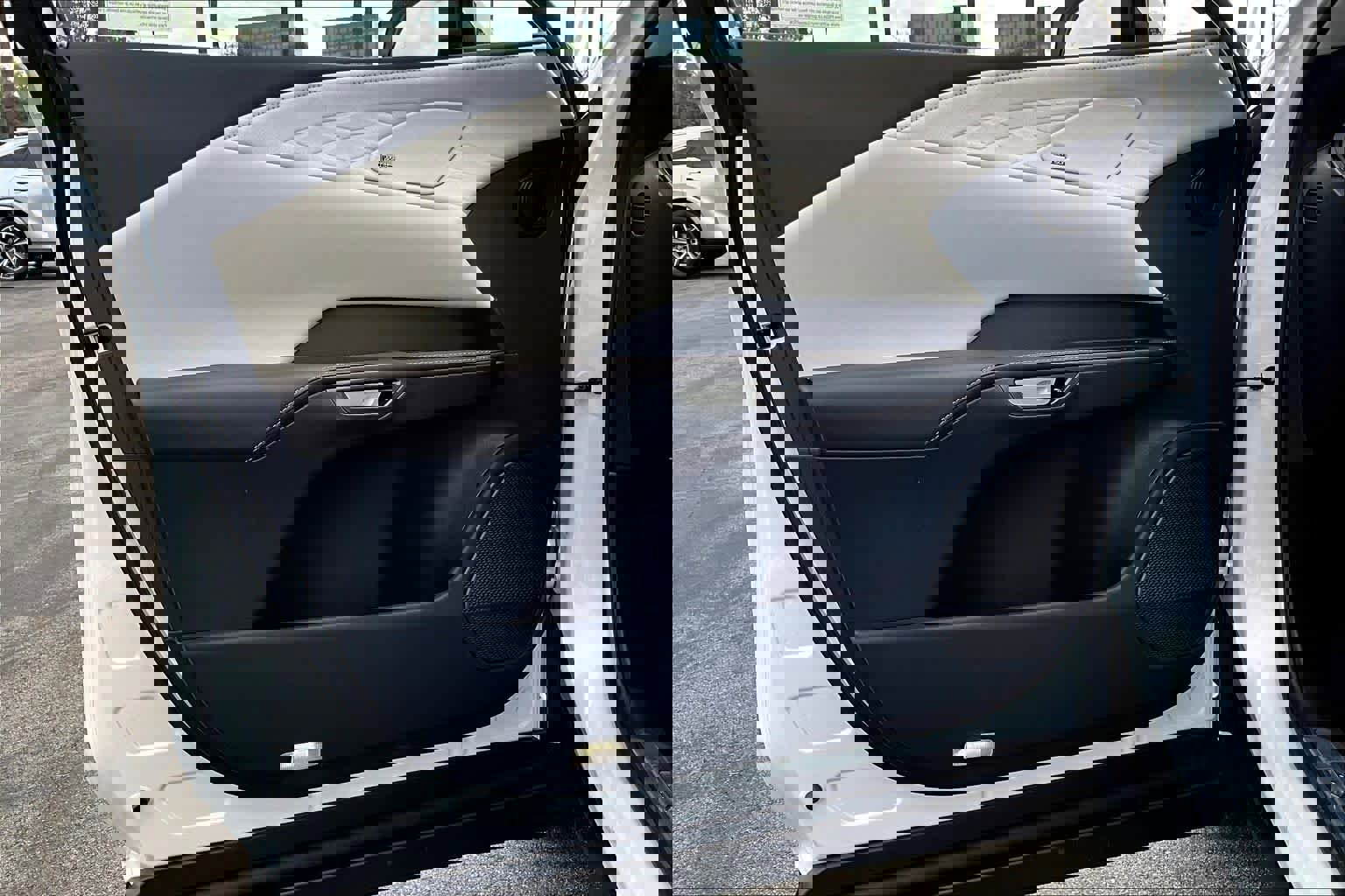 New 2026 Lexus RX 450h AWD image 16