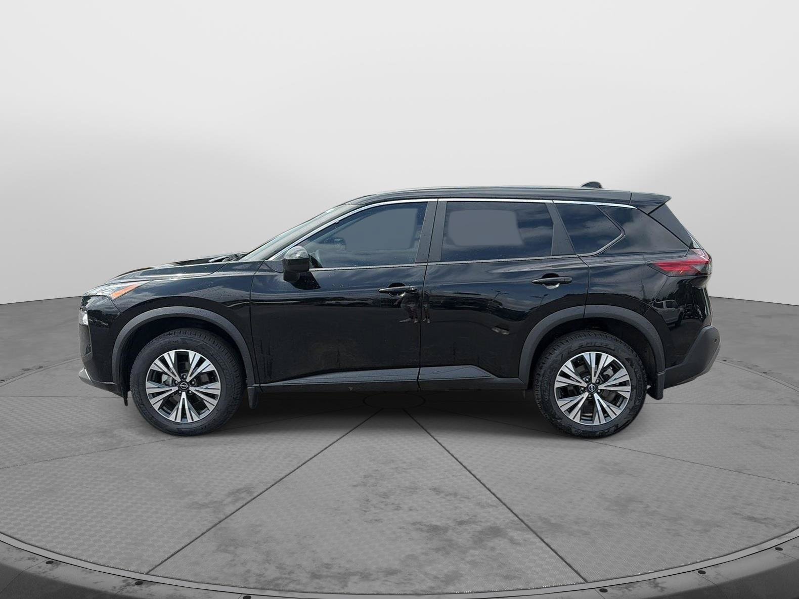 Used 2023 Nissan Rogue SV AWD/4WD image 8