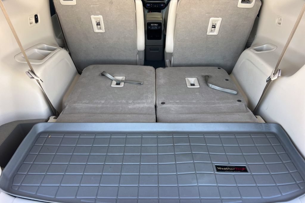Used 2022 GMC Acadia Denali w/ Denali Ultimate Package AWD/4WD image 18