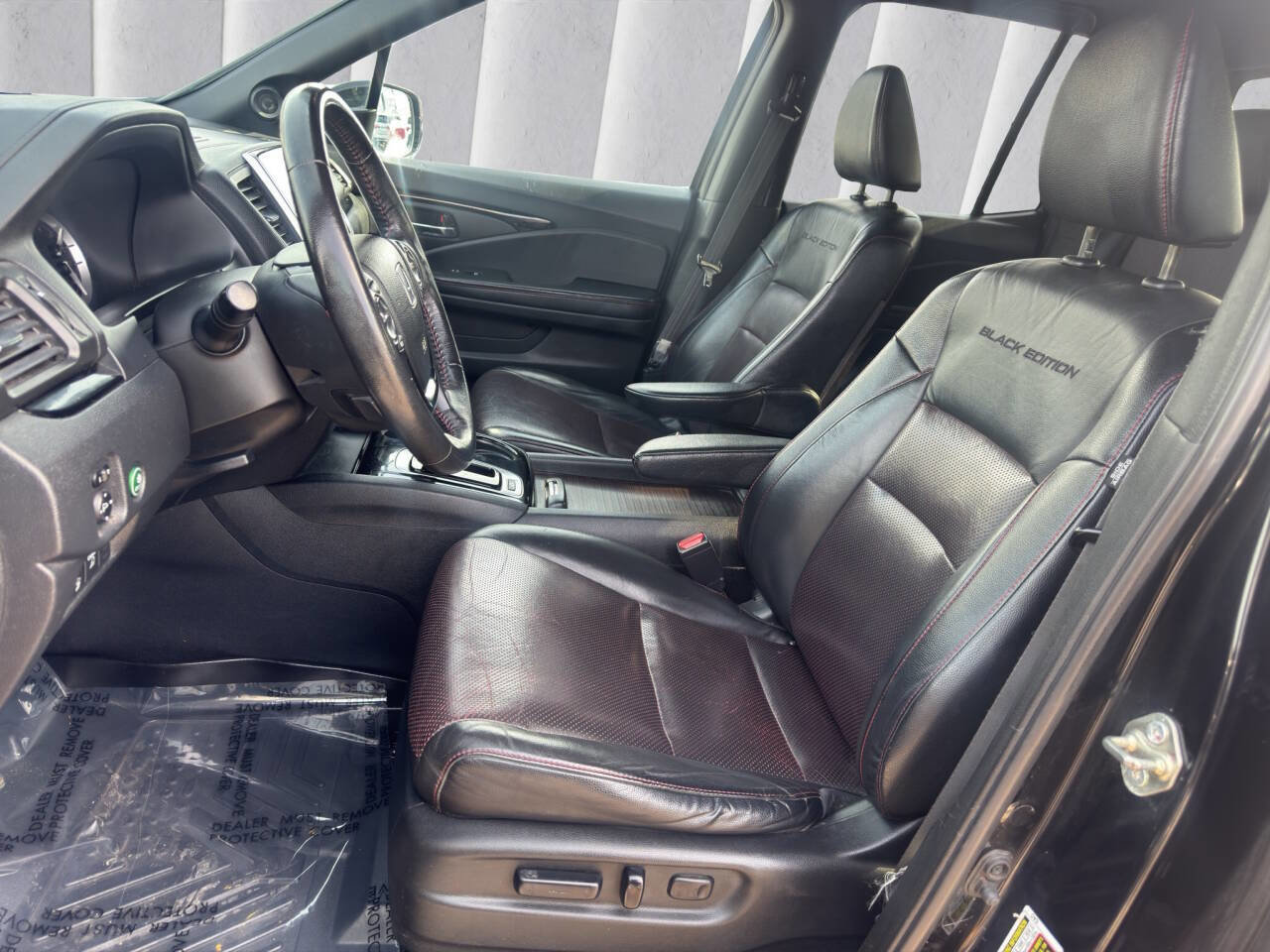 Used 2017 Honda Ridgeline Black Edition image 10