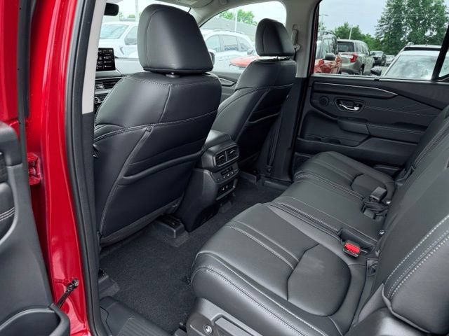 New 2026 Honda Pilot Touring image 24