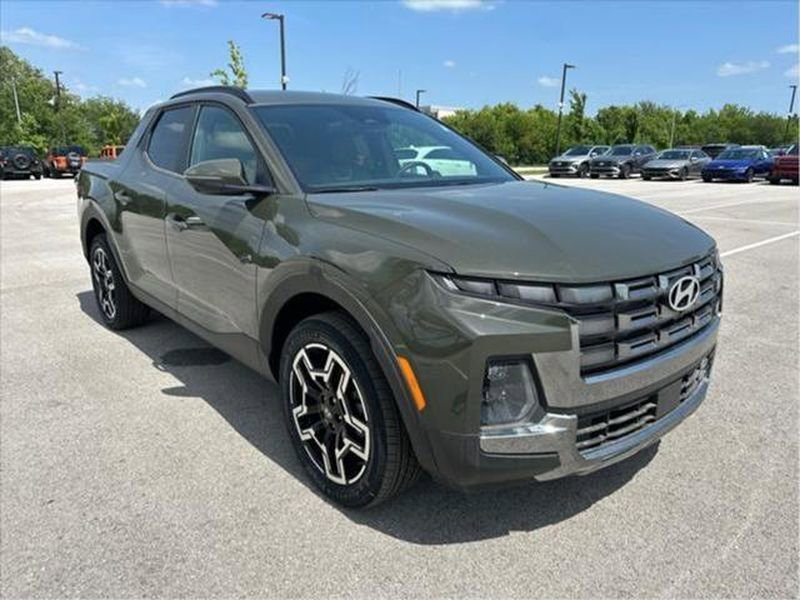 New 2025 Hyundai Santa Cruz Limited image 3