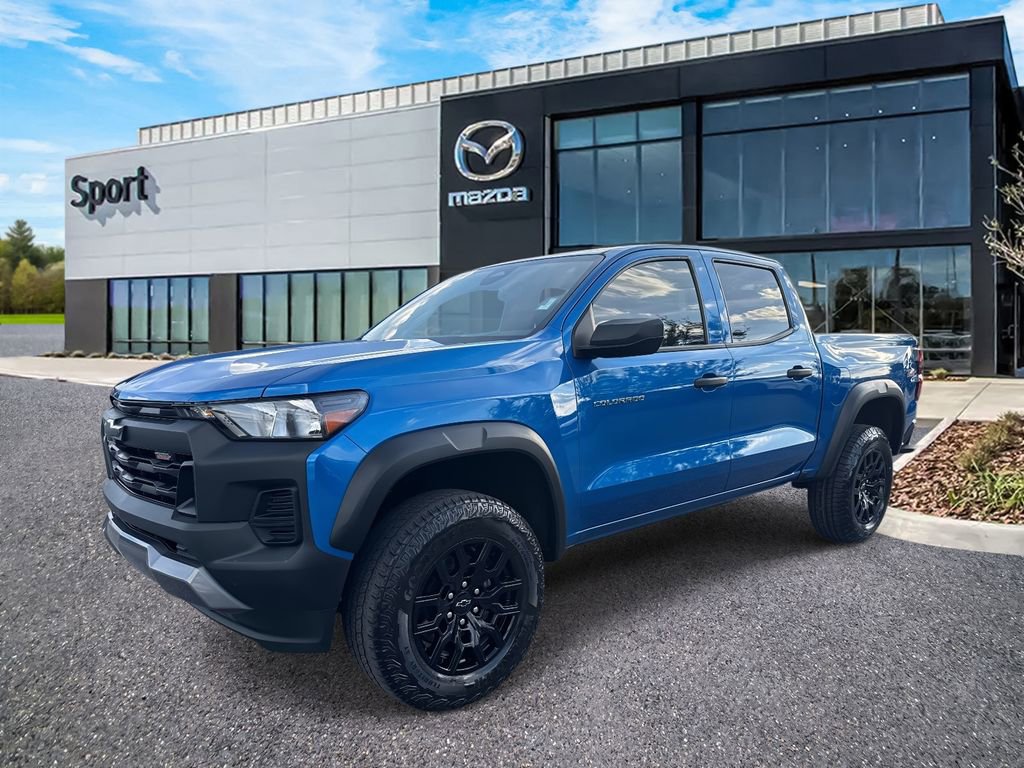 Used 2023 Chevrolet Colorado Trail Boss AWD/4WD image 8