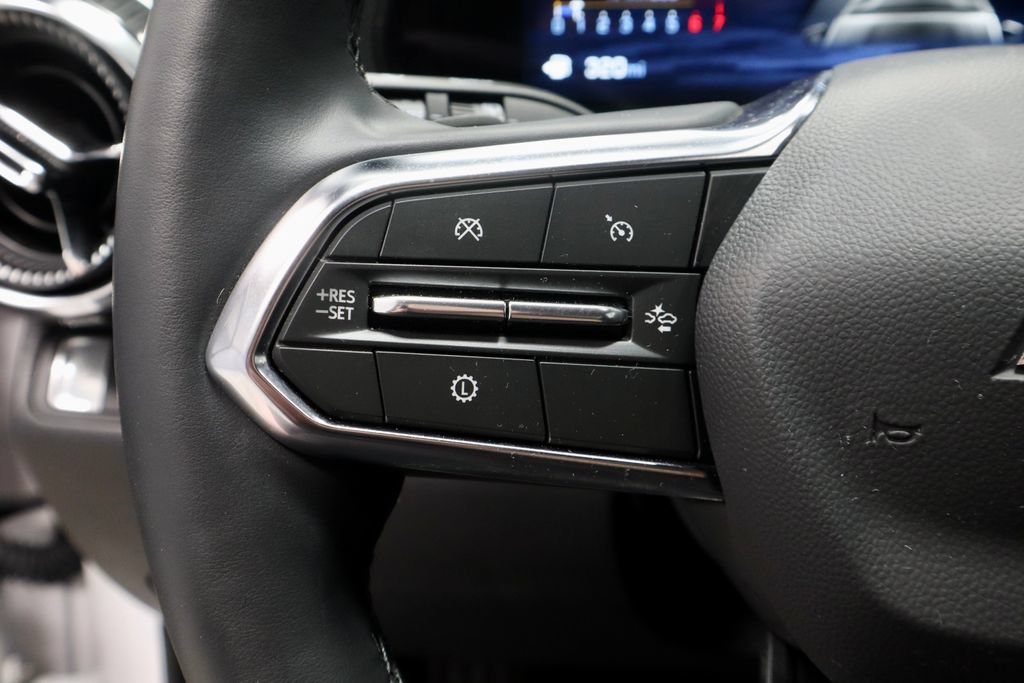 Used 2026 Chevrolet Equinox LT FWD image 29