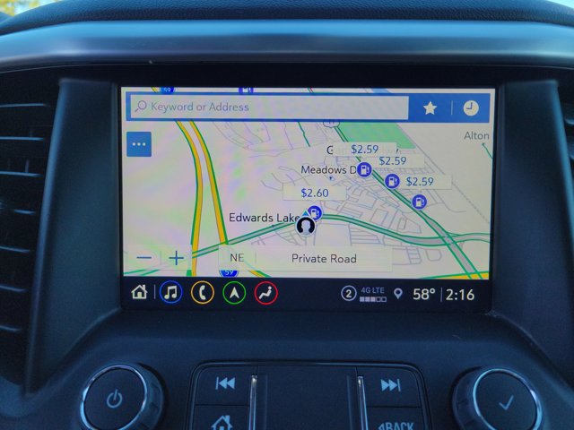 Used 2023 GMC Acadia SLT w/ Elevation Edition image 21