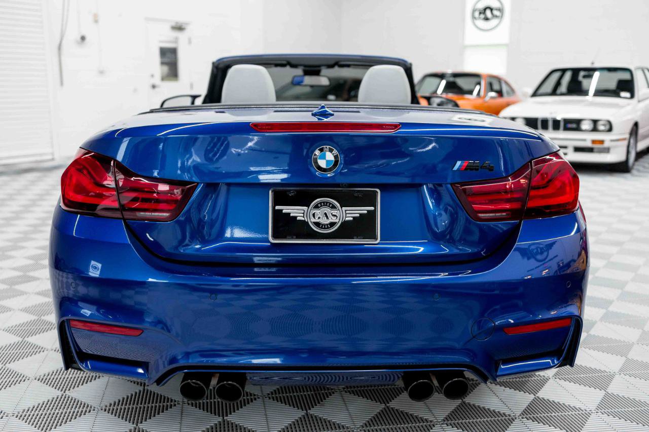 Used 2020 BMW M4 Convertible w/ Competition Package RWD image 8