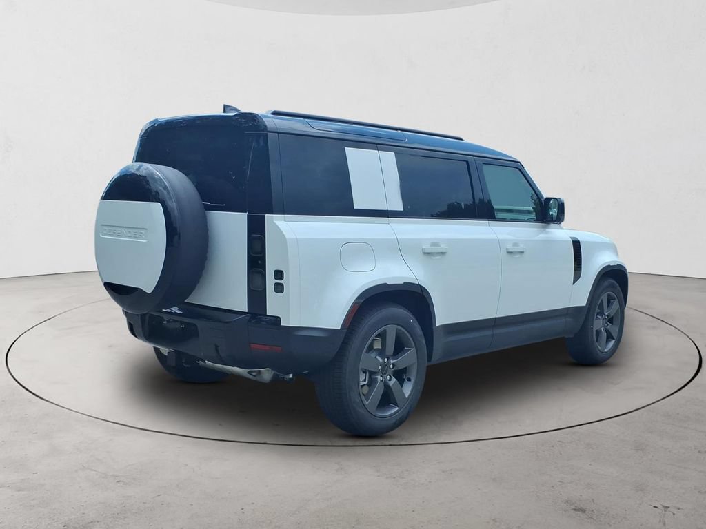 New 2026 Land Rover Defender 110 S AWD/4WD image 5