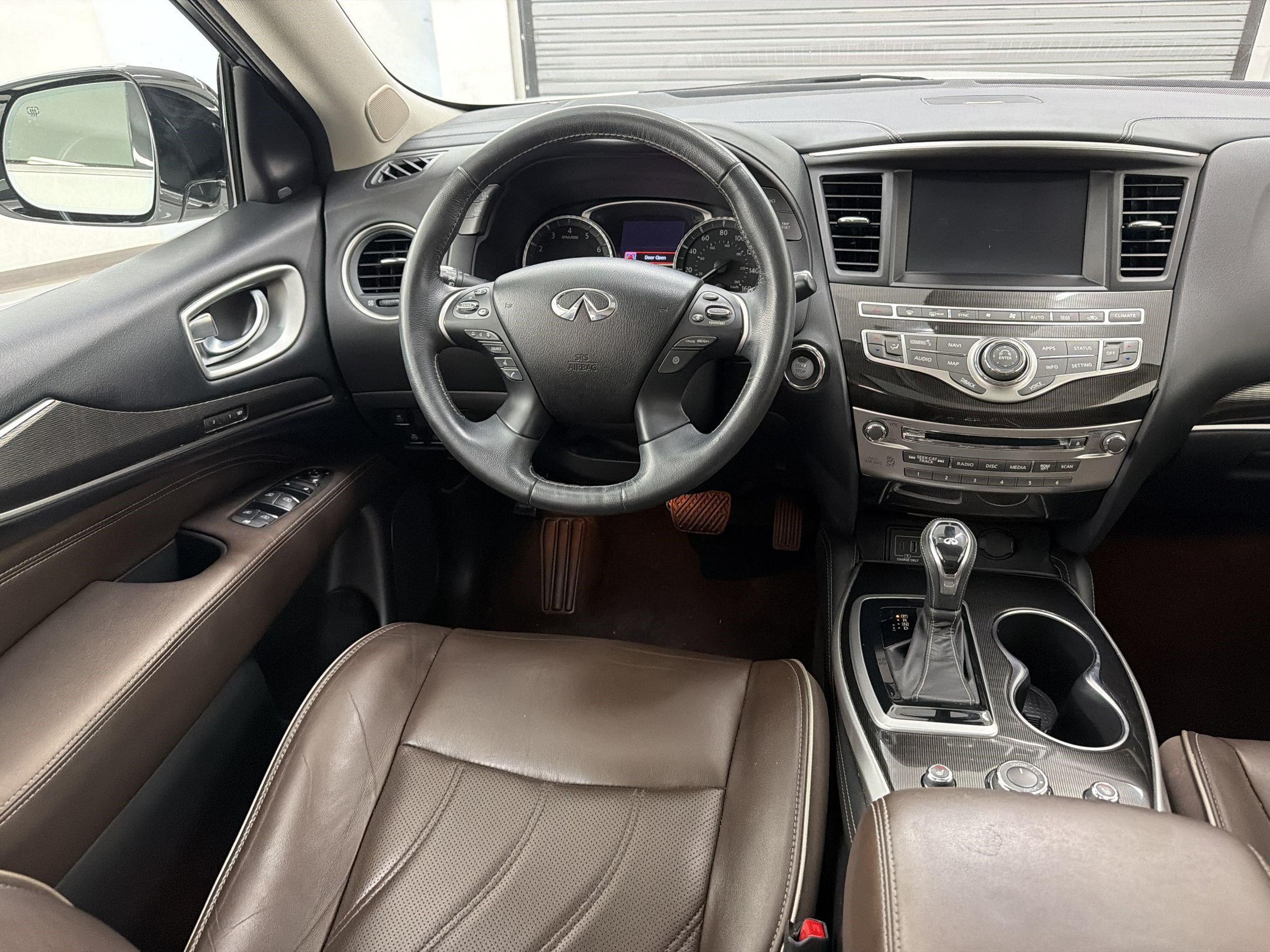 Used 2020 INFINITI QX60 Luxe w/ Essential Package FWD image 28