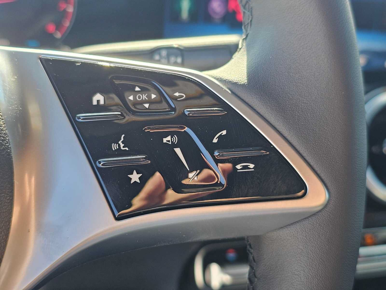 New 2026 Mercedes-Benz GLB 250 image 28