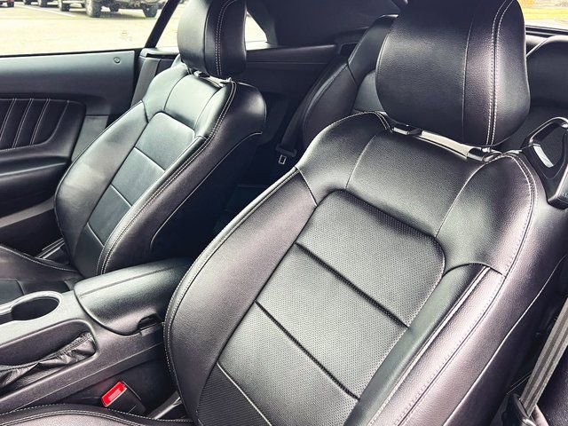 Used 2022 Ford Mustang Premium image 14