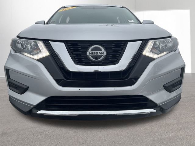 Used 2018 Nissan Rogue S image 32