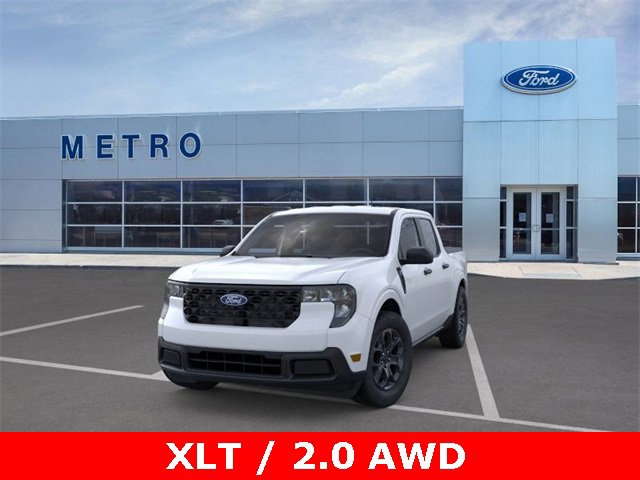 New 2025 Ford Maverick XLT w/ Equipment Group 302A image 31