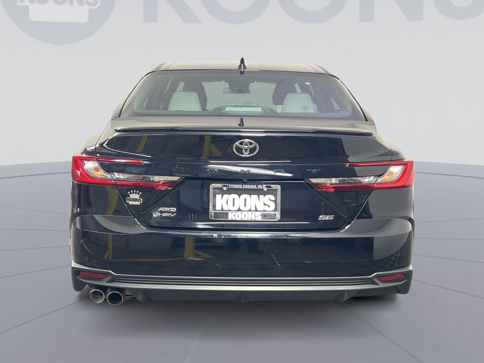 Used 2025 Toyota Camry SE image 5