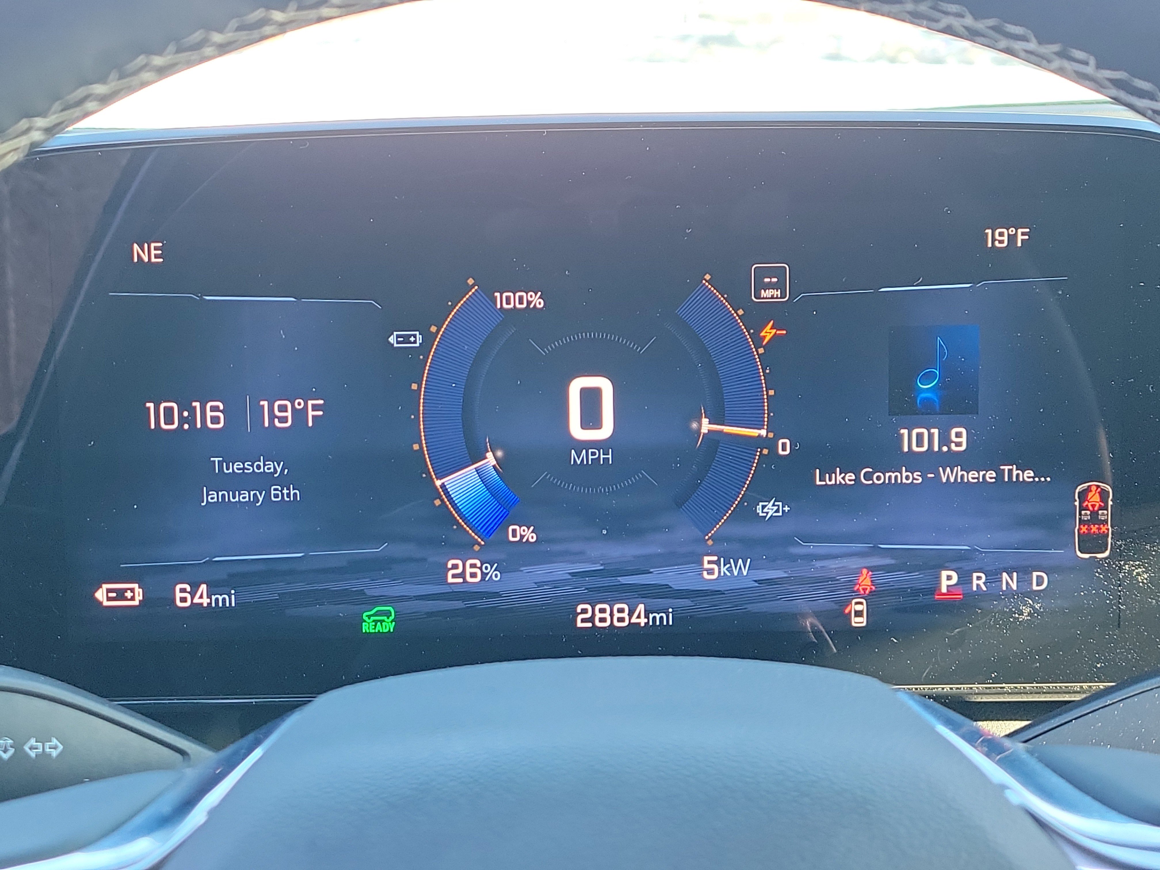 Used 2025 Chevrolet Equinox EV LT w/ Convenience Package image 22