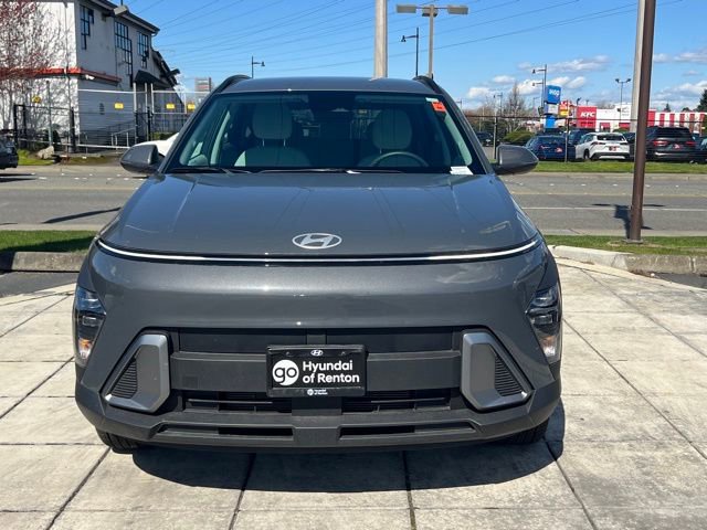 Certified 2025 Hyundai Kona SEL image 6