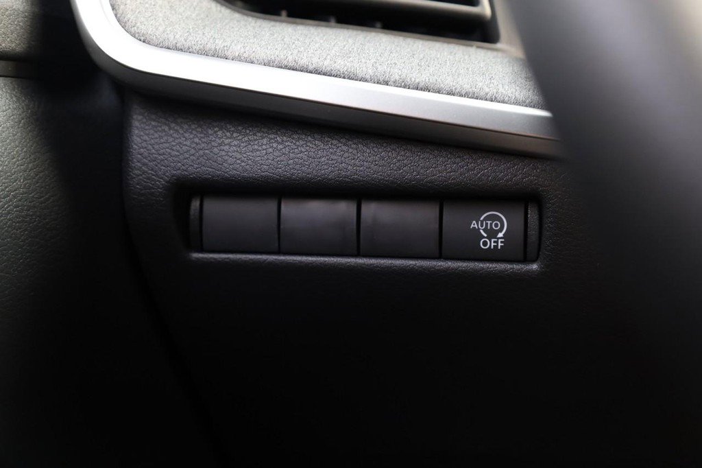 New 2026 Nissan Kicks S image 19