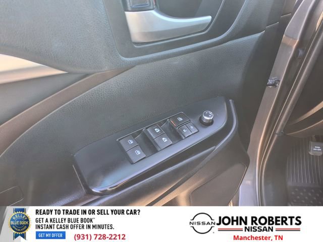 Used 2019 Toyota Highlander XLE image 29