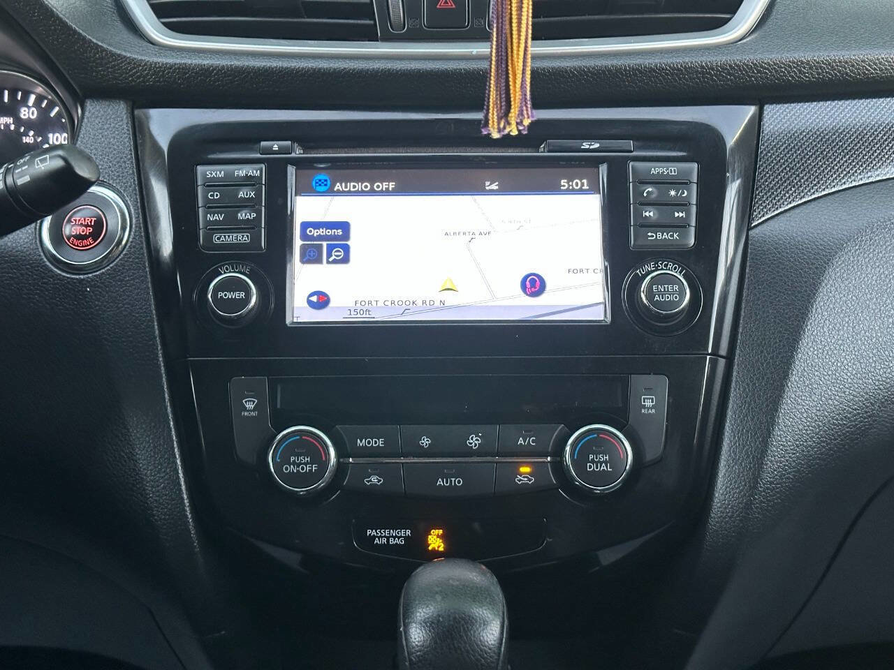 Used 2016 Nissan Rogue SL image 34