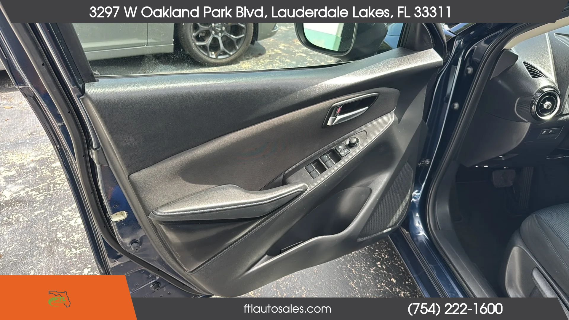 Used 2017 Toyota Yaris iA FWD image 16