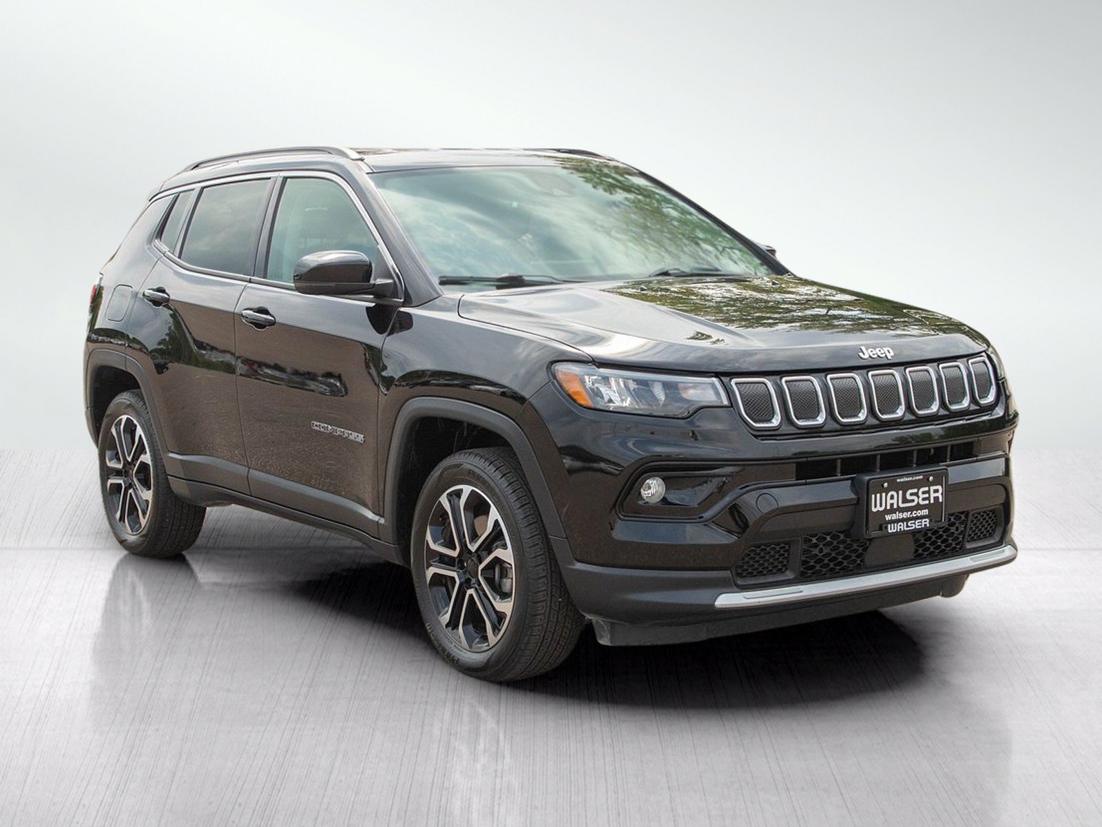 Used 2022 Jeep Compass Limited AWD/4WD image 7