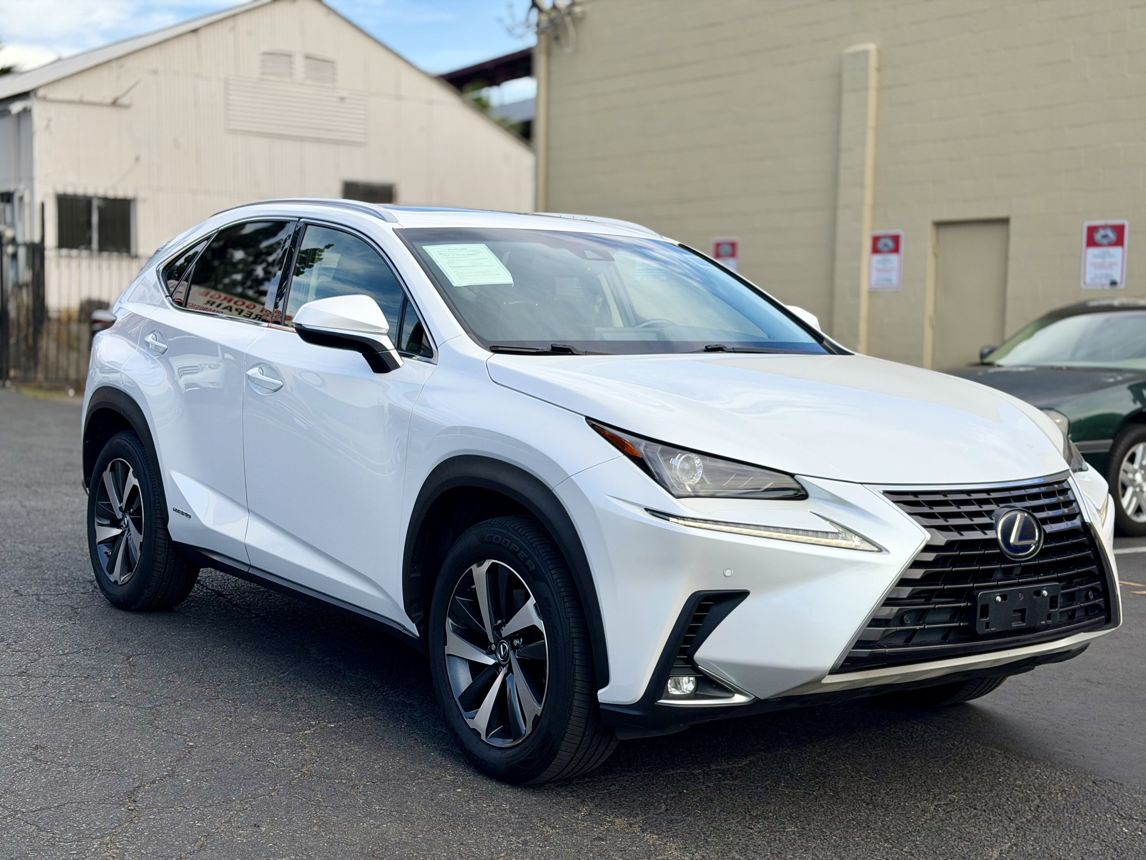 Used 2018 Lexus NX 300h AWD w/ Premium Package image 6