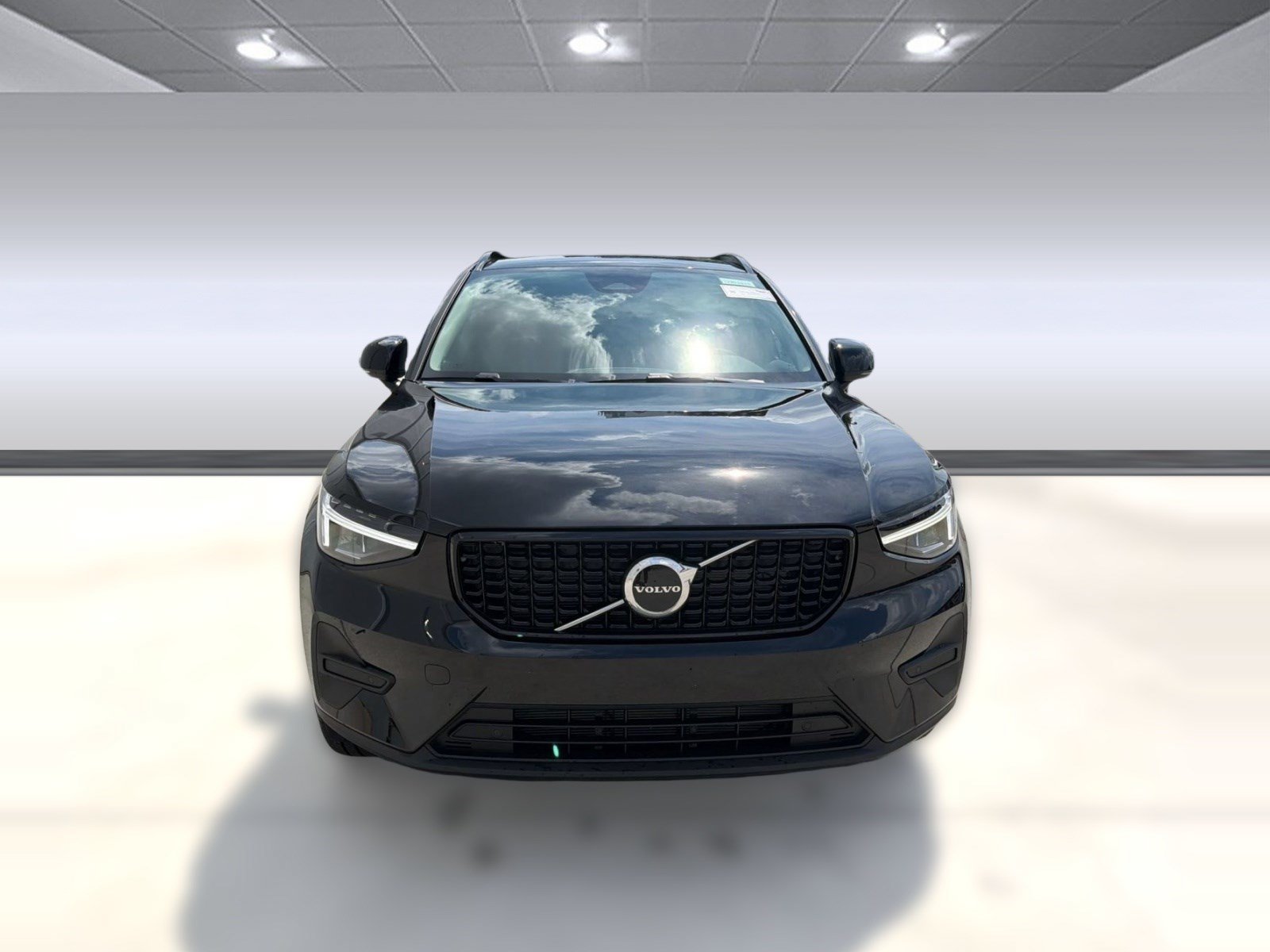 New 2026 Volvo XC40 B5 Core w/ Climate Package AWD/4WD image 6