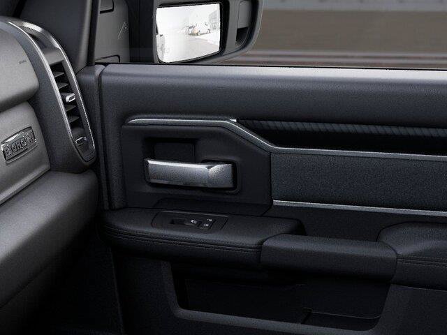 New 2025 RAM 2500 Big Horn w/ Safety Group AWD/4WD image 28