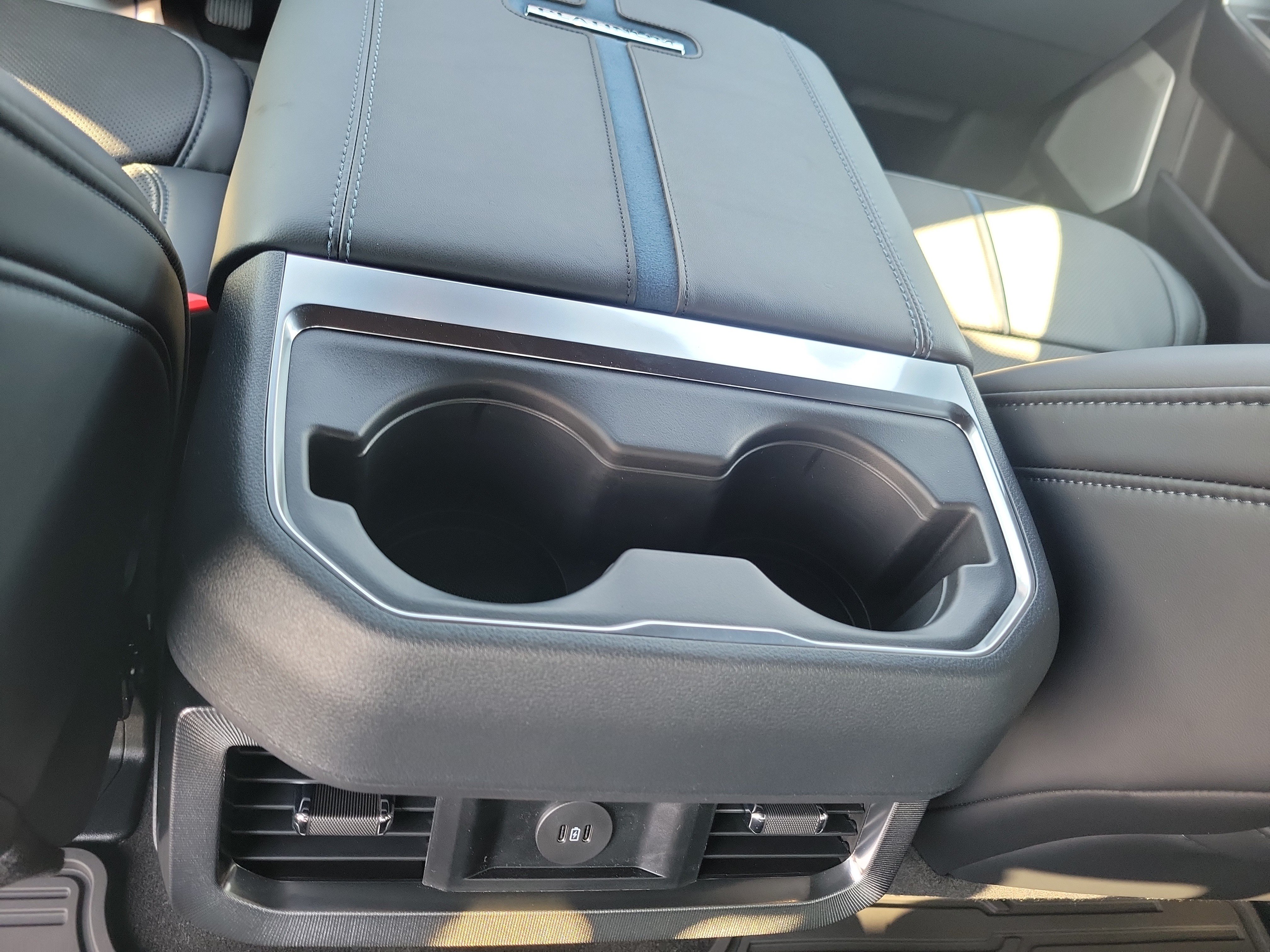New 2026 Ford F350 Platinum AWD/4WD image 16
