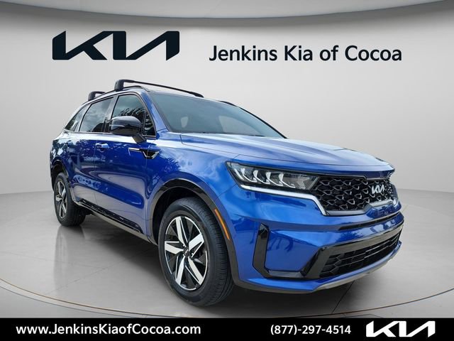 Used 2023 Kia Sorento S w/ Panoramic Sunroof Package