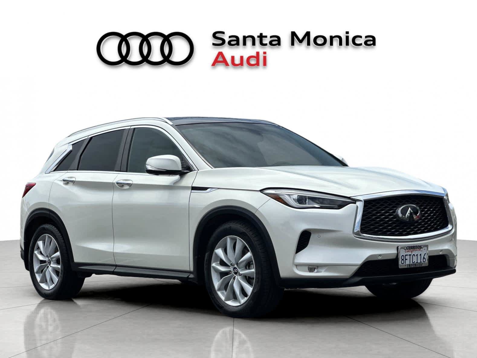 Used 2019 INFINITI QX50 Essential w/ Premium Heat Package FWD image 9