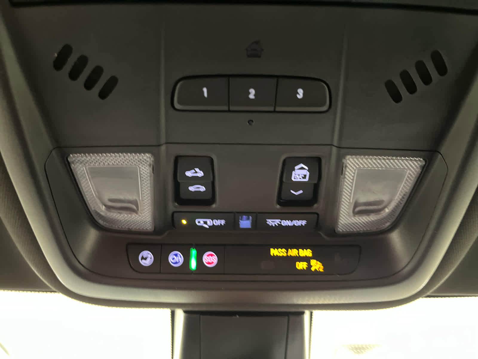 Used 2024 Cadillac XT6 Luxury w/ LPO, Floor Liner Package image 27