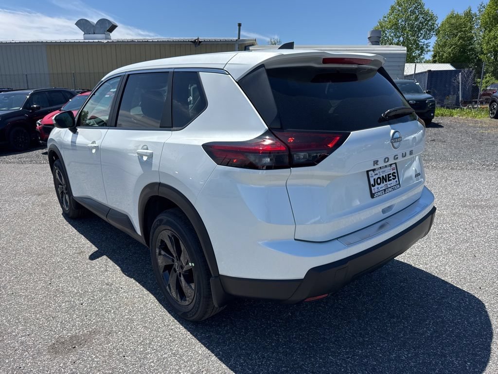 New 2026 Nissan Rogue SV w/ Cold Weather Package AWD/4WD image 7