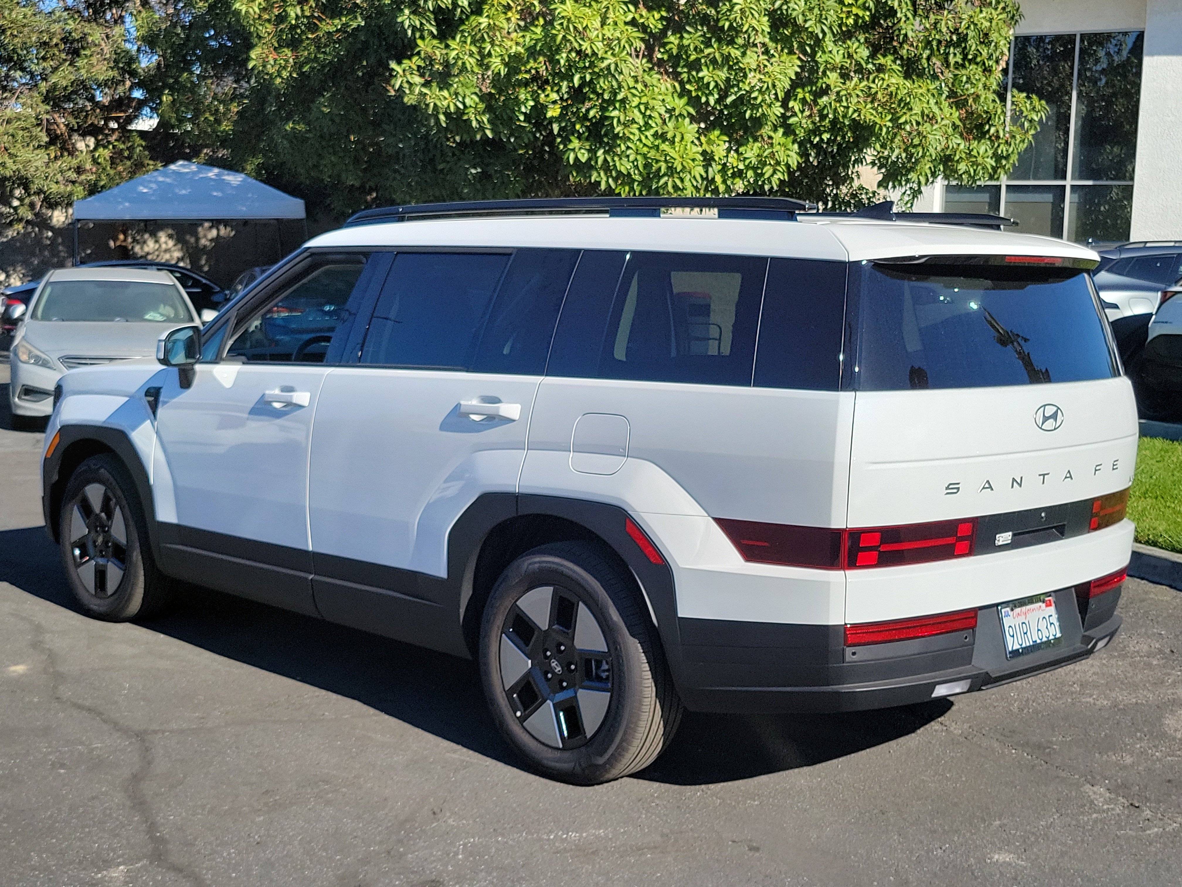 Certified 2025 Hyundai Santa Fe SEL image 28