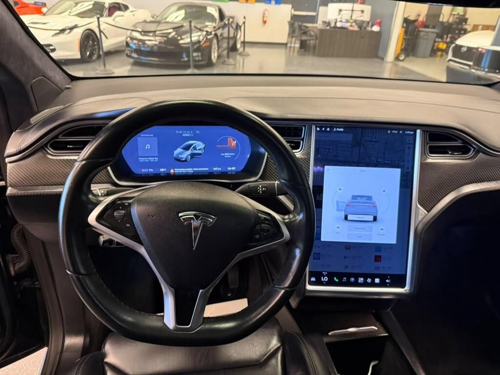 Used 2018 Tesla Model X 100D AWD/4WD image 16