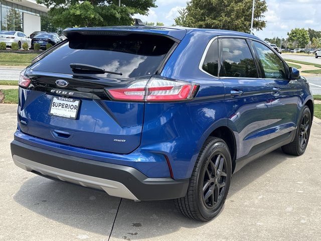 Used 2024 Ford Edge SEL AWD/4WD image 3