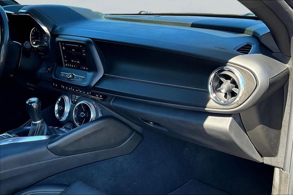 Used 2022 Chevrolet Camaro LT RWD image 25