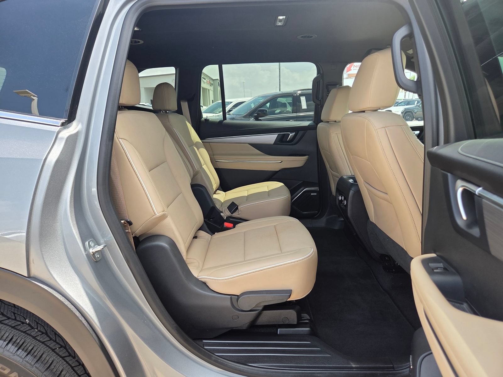 Used 2026 Buick Enclave Preferred FWD image 16
