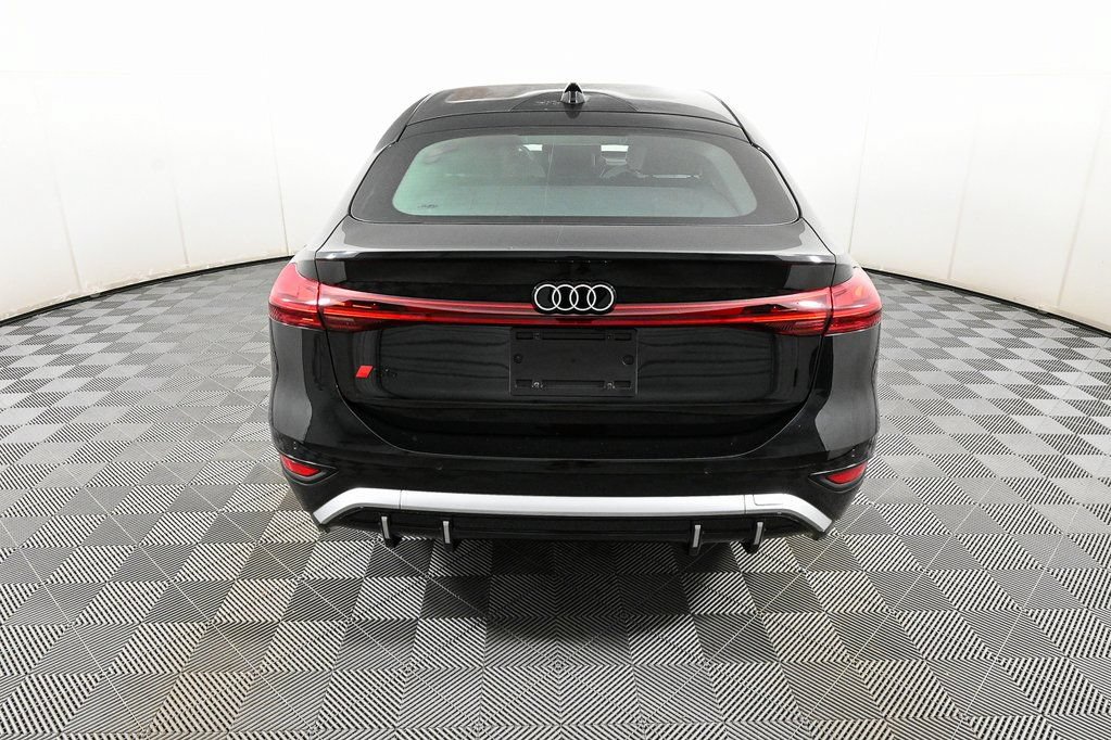 New 2025 Audi S6 e-tron Prestige AWD/4WD image 31