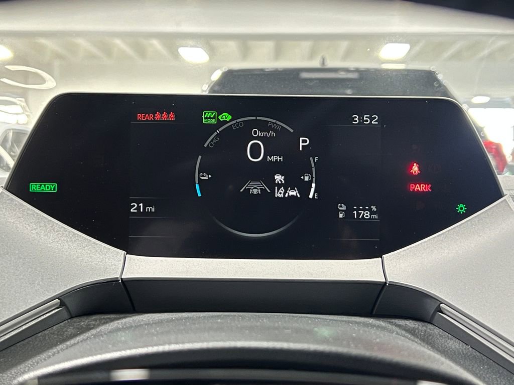 New 2026 Toyota Prius Plug-In Hybrid image 32