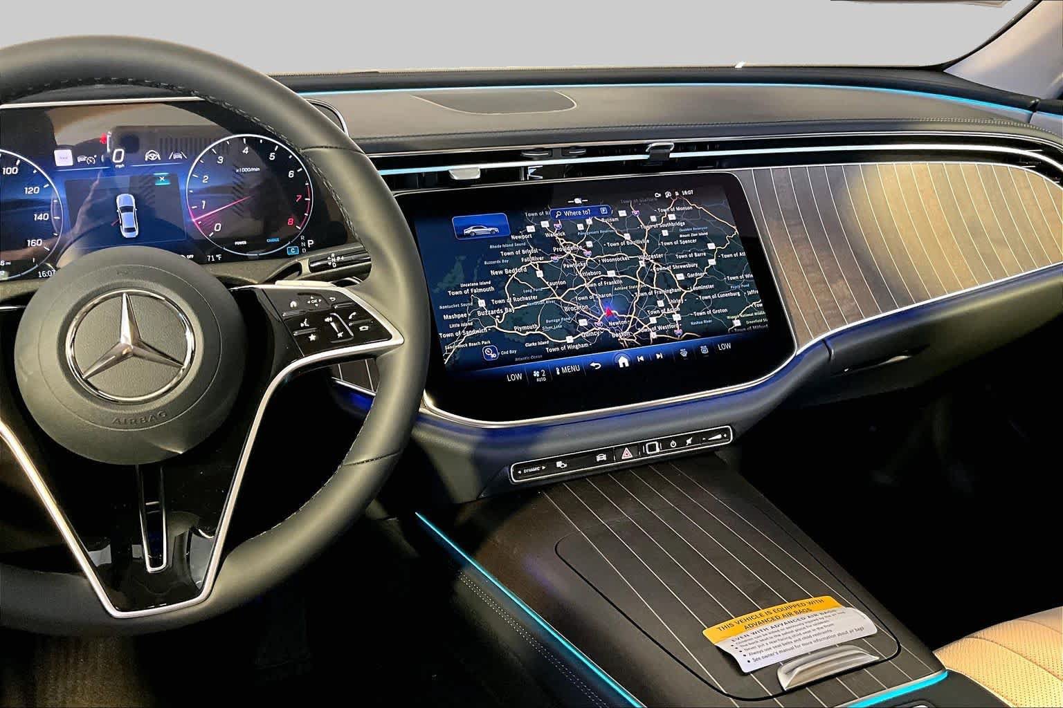 New 2027 Mercedes-Benz E 450 4MATIC Sedan image 8