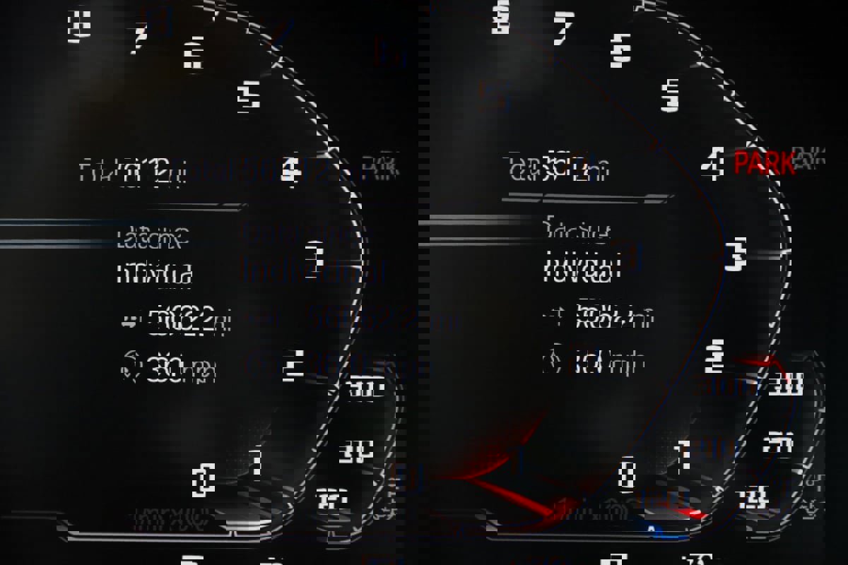 Used 2020 BMW M8 Coupe w/ Driving Assistance Package image 56