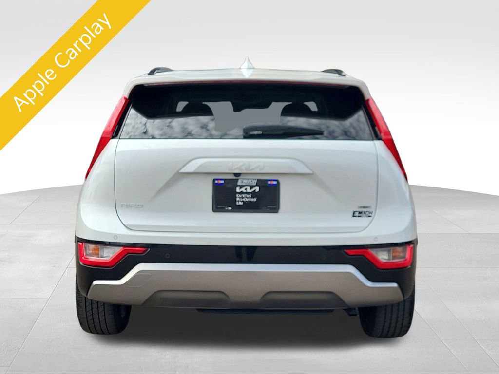 Certified 2023 Kia Niro EX Touring image 3