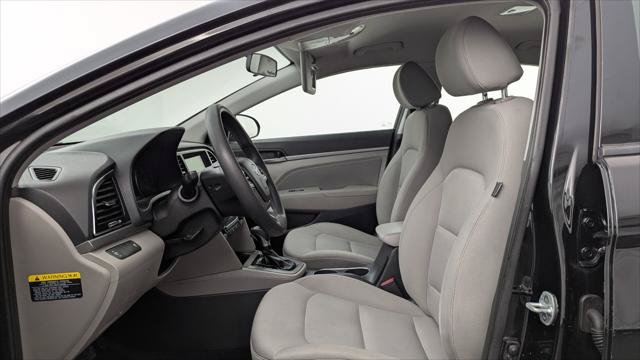 Used 2017 Hyundai Elantra SE FWD image 14