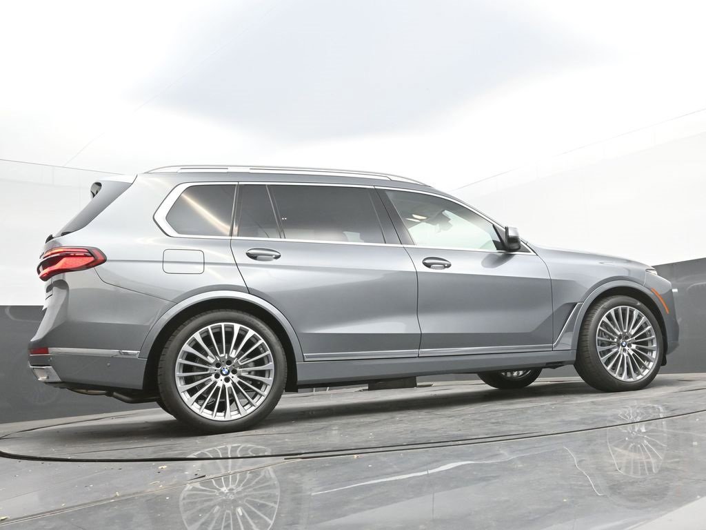 New 2026 BMW X7 xDrive40i image 46