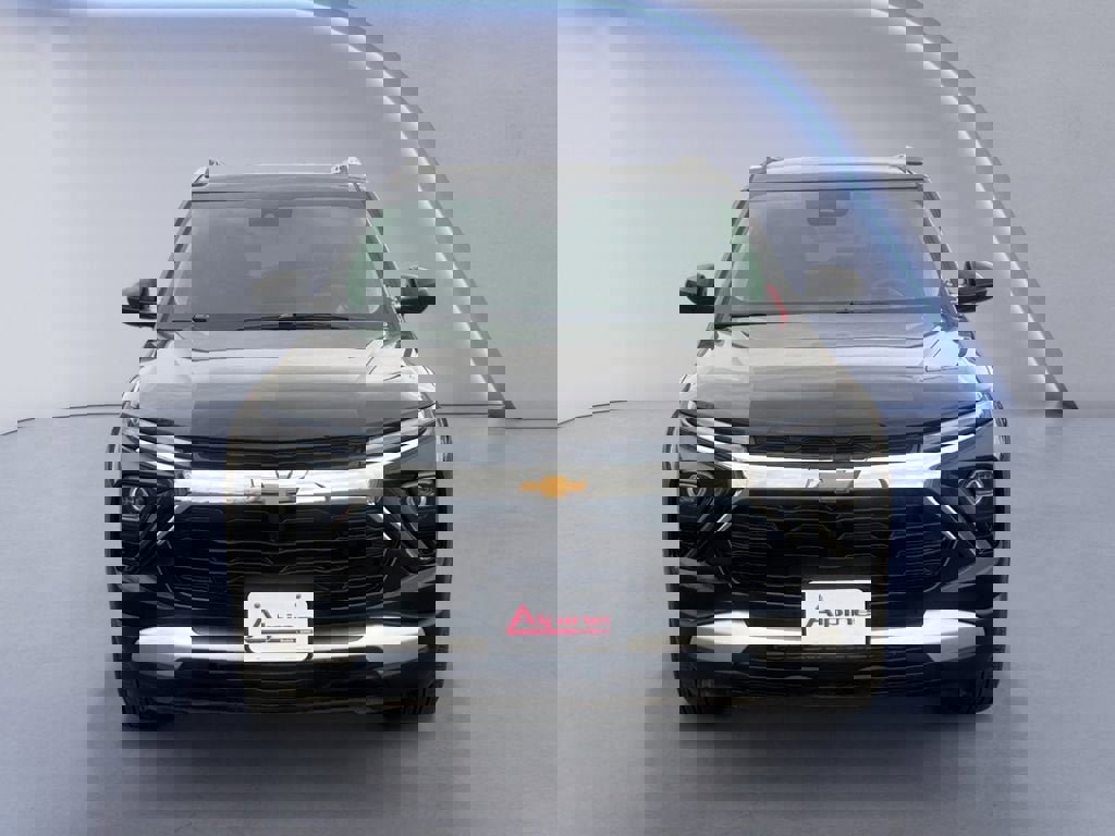 Used 2025 Chevrolet TrailBlazer LT image 8